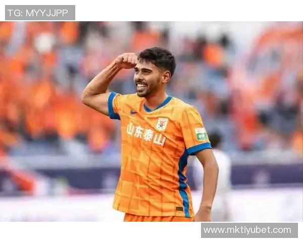 马德鲁加以12689米领跑第27轮跑动榜海牛外援紧随其后争夺前列 马德鲁加以12689米领跑第27轮跑动榜海牛外援紧随其后争夺前列