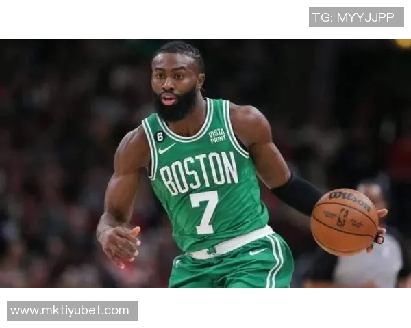 杰伦布朗分析失利原因强调球队需全场保持拼劲与专注 杰伦布朗分析失利原因强调球队需全场保持拼劲与专注