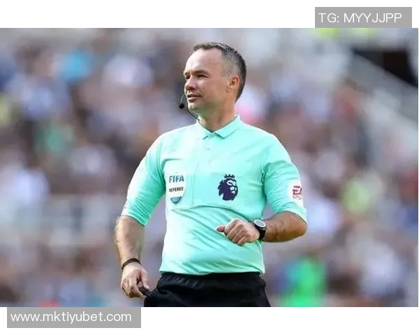 克拉滕伯格回应约克雷斯争议称裁判不会偏袒需适应英超节奏