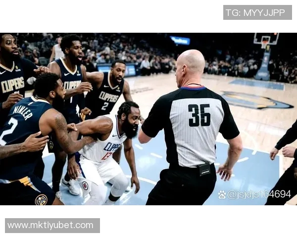 掘金终结雷霆连胜快船本赛季面临更大压力与挑战 掘金终结雷霆连胜快船本赛季面临更大压力与挑战