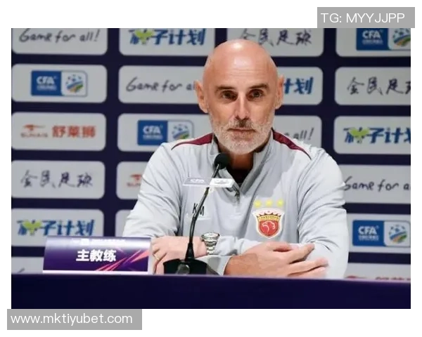 穆斯卡特反思球队表现强调把握机会的提升空间与改进方向 穆斯卡特反思球队表现强调把握机会的提升空间与改进方向